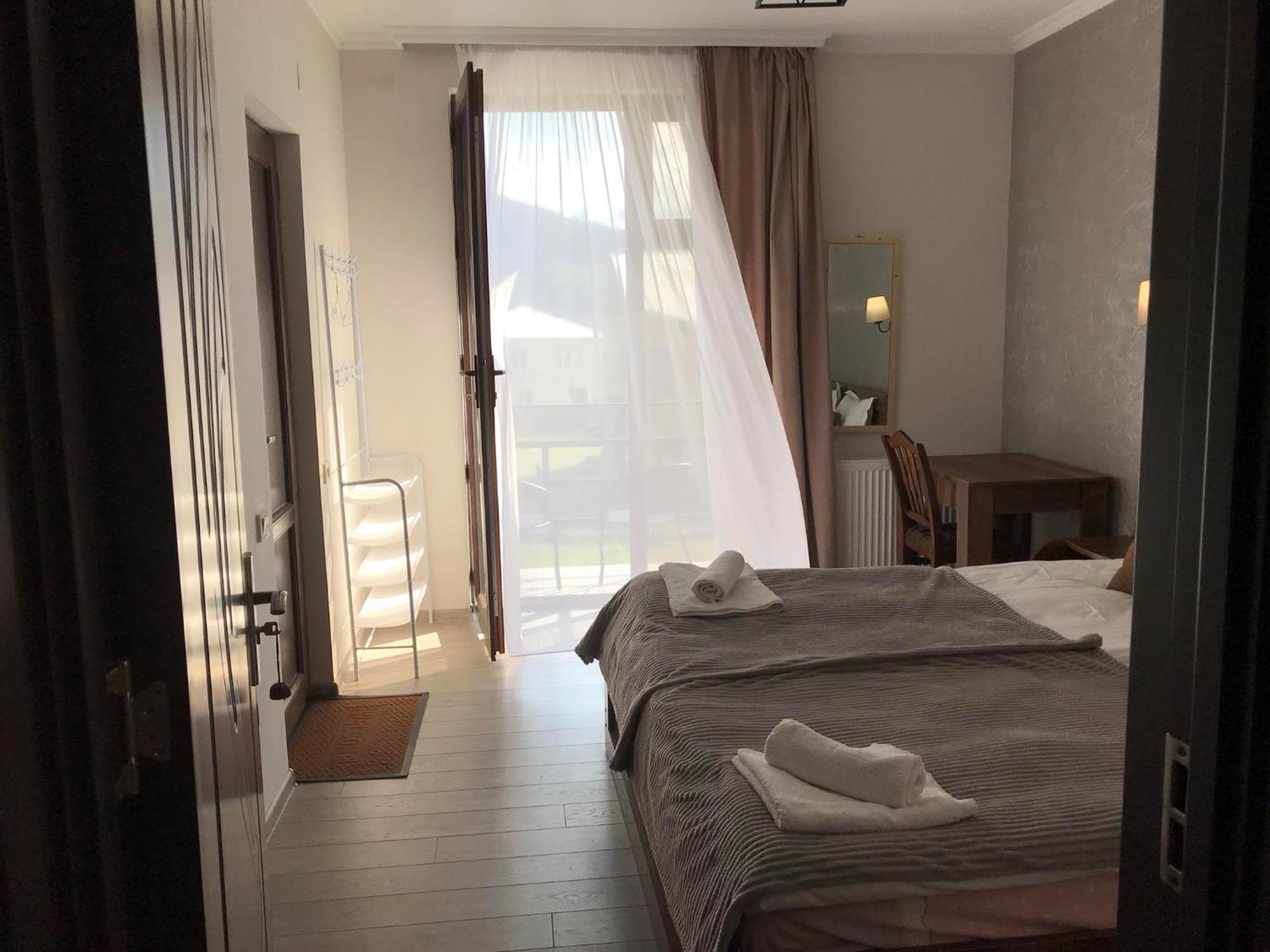 Ninama Hotel Mestia Room photo